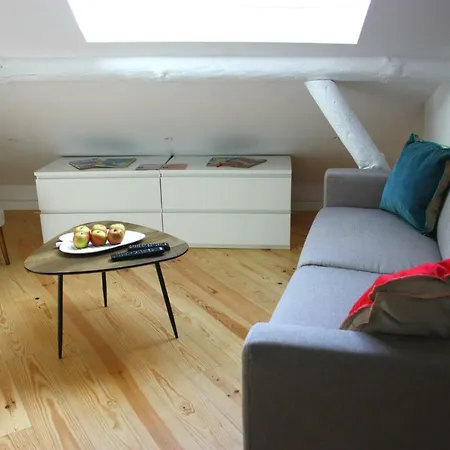 Nazare House Lisbon